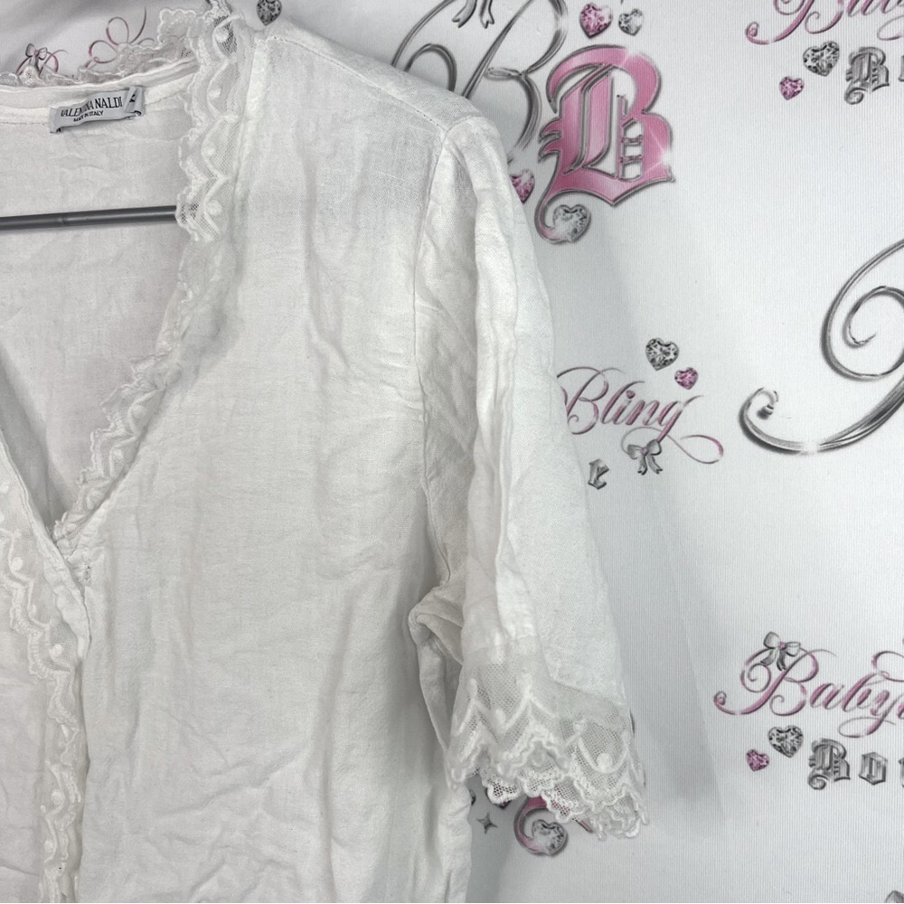 Valentina Naldi Italy tshirt Lacie Chic White Lace-Trimmed Women's Blouse - Picture 4 of 9